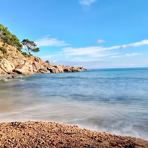 Apartamento ⭑ Sea Views + Private Beach. What Else? ⭑, Tossa de Mar